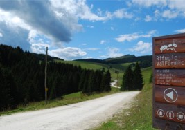 VAL FORMICA: DOVE LA NATURA REGNA SOVRANA E I PASCOLI CONFINANO CON IL CIELO