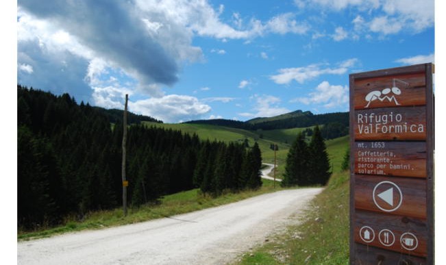 VAL FORMICA: DOVE LA NATURA REGNA SOVRANA E I PASCOLI CONFINANO CON IL CIELO